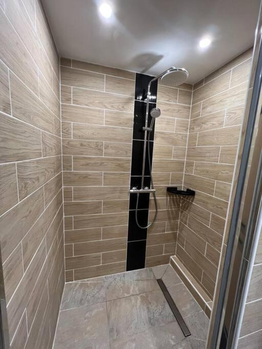 Appartement Style Chalet Standing 2 A 6 Personnes La Bourboule Εξωτερικό φωτογραφία