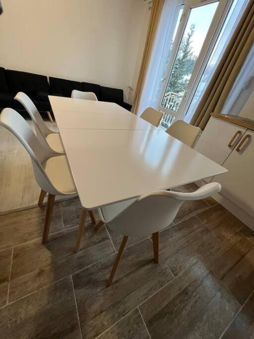 Appartement Style Chalet Standing 2 A 6 Personnes La Bourboule Εξωτερικό φωτογραφία